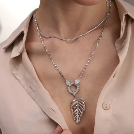 Yaprak Taşlı Kolye Modern 18 Ayar Beyaz Altın Kaplama Gümüş